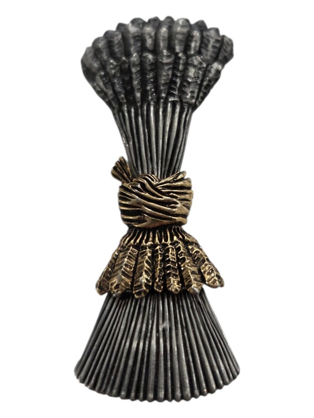 Beautiful Signed vintage Alexandra two-tone wheat sheaf brooch pin.